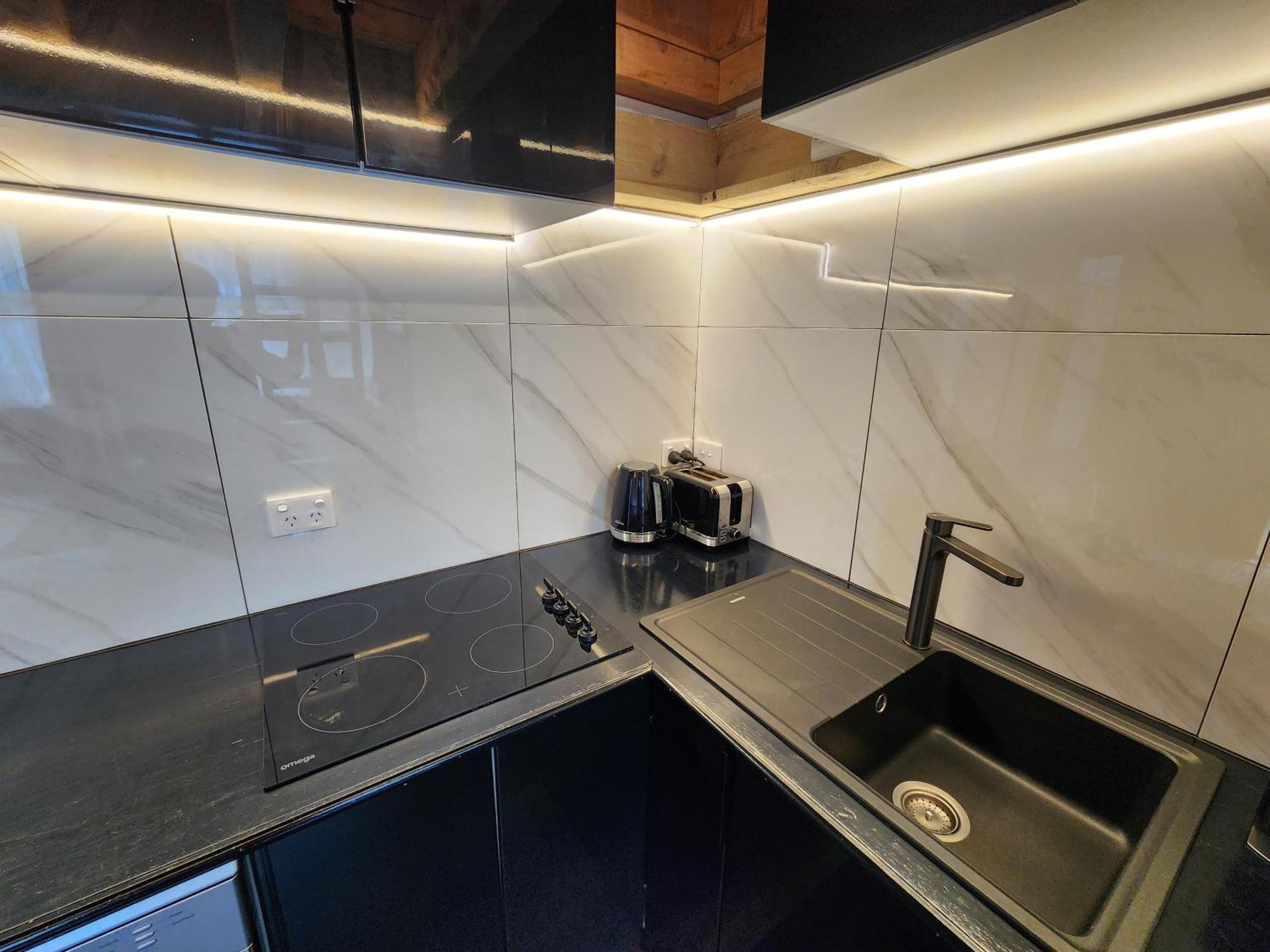 A Stone'S Throw From Town Tiny Home Dunedin Esterno foto